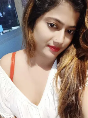 girlfriend type call girls in Dehradun